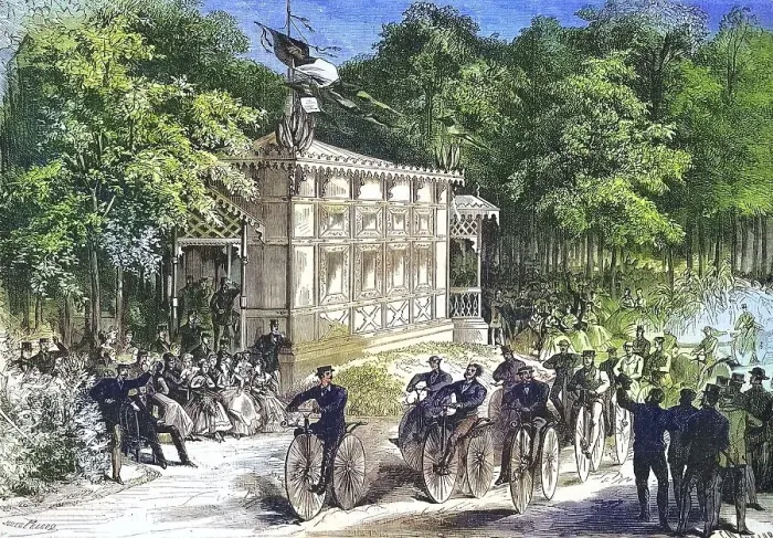 Framed Print : A Velocipedes race at the 1867 World's Fair in Paris Framed Print : A Velocipedes race at the 1867 World's Fair in Paris