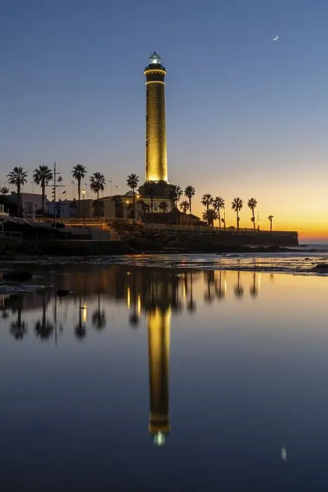 Framed Print : A vertical view of the Chipiona lighthouse in Andalusia Framed Print : A vertical view of the Chipiona lighthouse in Andalusia