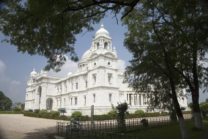 Framed Print : Victoria Memorial Building (1921), Calcutta, West Bengal, India, As ia Framed Print : Victoria Memorial Building (1921), Calcutta, West Bengal, India, As ia