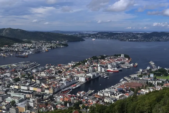 Framed Print : View of Bergen, Hordaland, Norway, Europe Framed Print : View of Bergen, Hordaland, Norway, Europe