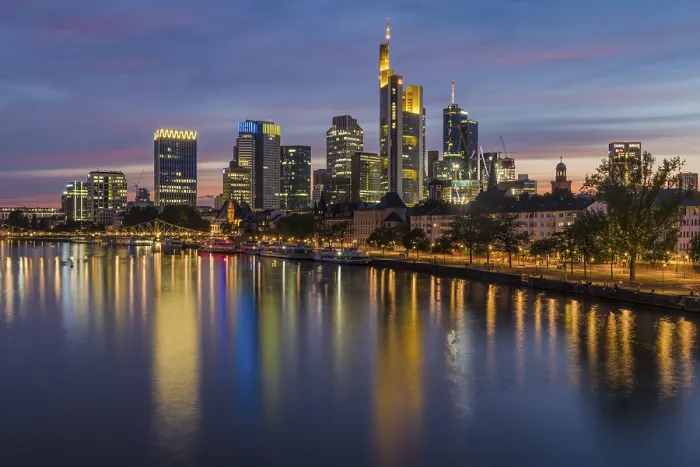 Framed Print : View at blue hour of the colourfully illuminated skyline