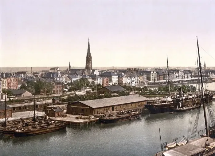 Framed Print : View of Bremerhafen, Bremerhaven Framed Print : View of Bremerhafen, Bremerhaven