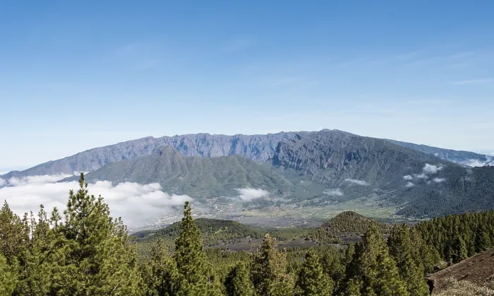Framed Print : View of the Caldera de Taburiente Framed Print : View of the Caldera de Taburiente