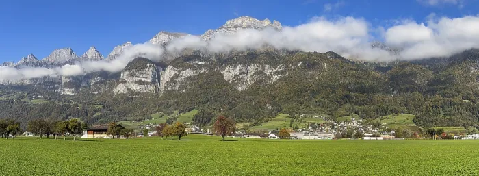 Framed Print : View of the Churfirsten with a band of clouds
