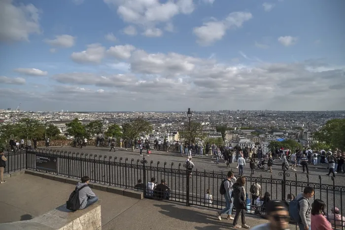 Framed Print : View of the city of Paris from the square in front of the Sacre-CRur Basilica