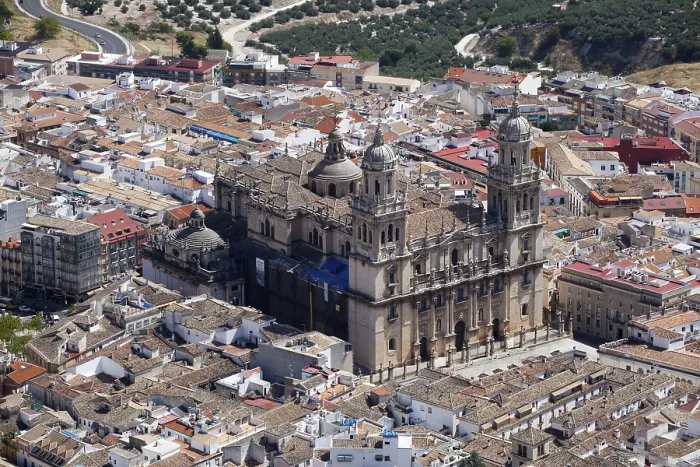 Framed Print : View from Cruz de Castillo to the town of Jaen with the cathedral Framed Print : View from Cruz de Castillo to the town of Jaen with the cathedral