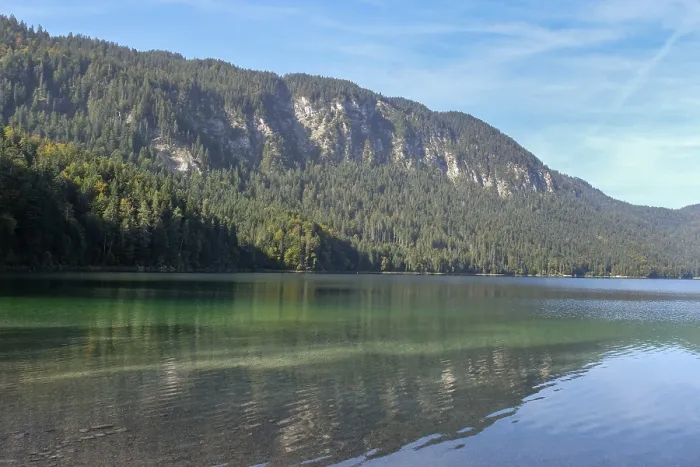 Framed Print : View over the Eibsee lake to the Ammergau Alps Framed Print : View over the Eibsee lake to the Ammergau Alps