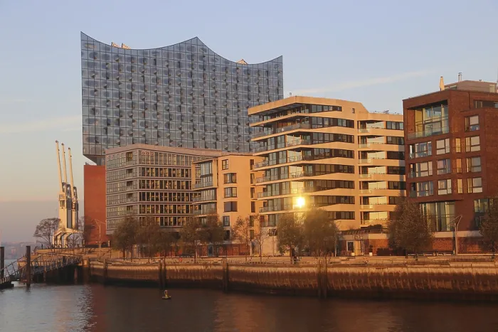 Framed Print : View on Elbphilharmonie and modern apartement buildings
