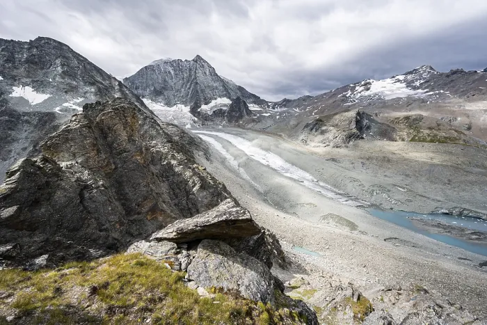 Framed Print : View of glacier Glacier de Cheilon and mountain peak Mont Blanc de Cheilon
