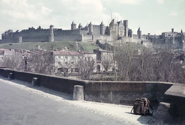 Framed Print : View of hilltop castle medieval citadel Carcassonne, France c 1960 fortified city department of Aude, region of Occitanie Framed Print : View of hilltop castle medieval citadel Carcassonne, France c 1960 fortified city department of Aude, region of Occitanie