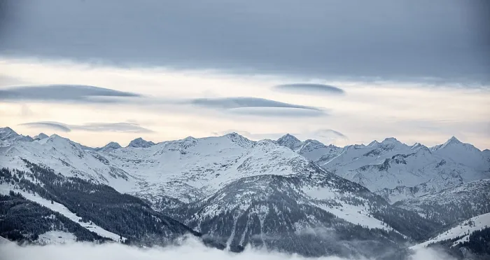 Framed Print : View from Hochbrixen to snow-covered main ridge of the Alps Framed Print : View from Hochbrixen to snow-covered main ridge of the Alps