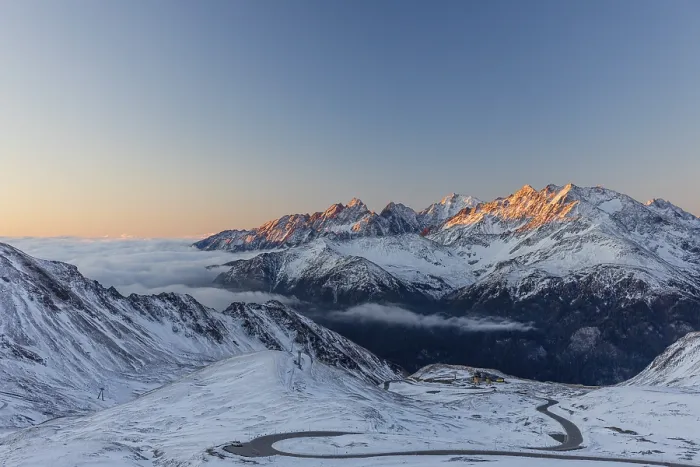 Framed Print : View from the Hochtor on the Grossglockner High Alpine Road to the surrounding mountains
