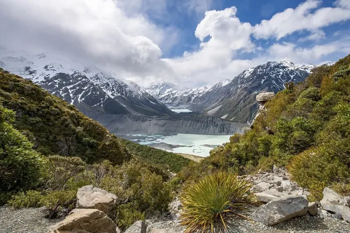 Framed Print : View into the Hooker Valley with Mount Cook from the Sealy Tarns Track