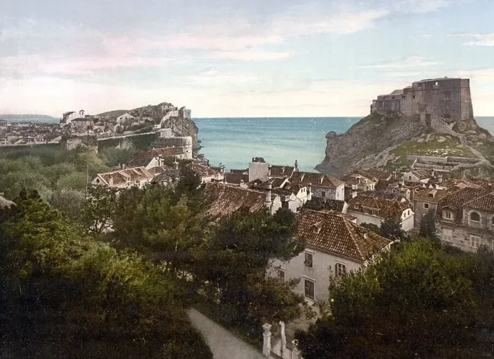 Framed Print : View from the Hotel Imperia in Ragusa