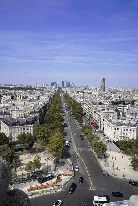 Framed Print : View of La Defence and the Avenue des Champs Elysee from the Arc de Triomphe