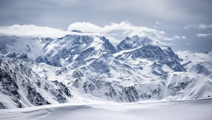 Framed Print : View of mountain panorama with mountain peaks of the Bernina Group Framed Print : View of mountain panorama with mountain peaks of the Bernina Group