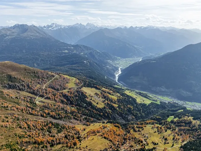 Framed Print : View of the mountain panorama and the Upper Inn Valley in the morning light