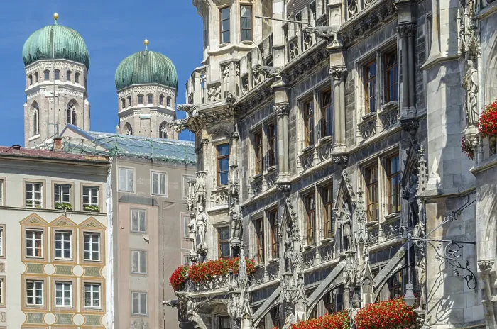 Framed Print : View of the New Town Hall, the town hall building located on Marienplatz in Munich Framed Print : View of the New Town Hall, the town hall building located on Marienplatz in Munich