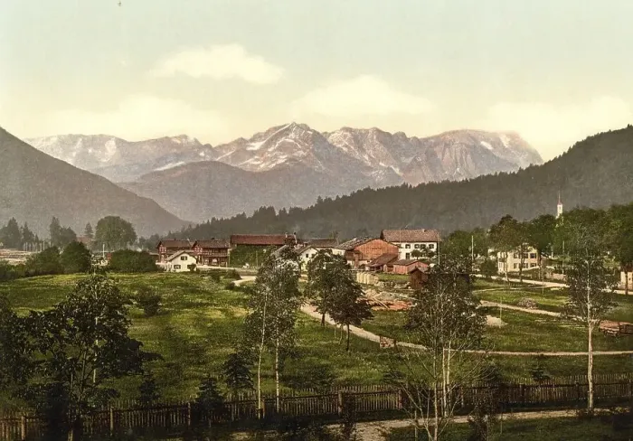 Framed Print : View from Oberau near Garmisch-Partenkirchen to the Zugspitze Framed Print : View from Oberau near Garmisch-Partenkirchen to the Zugspitze