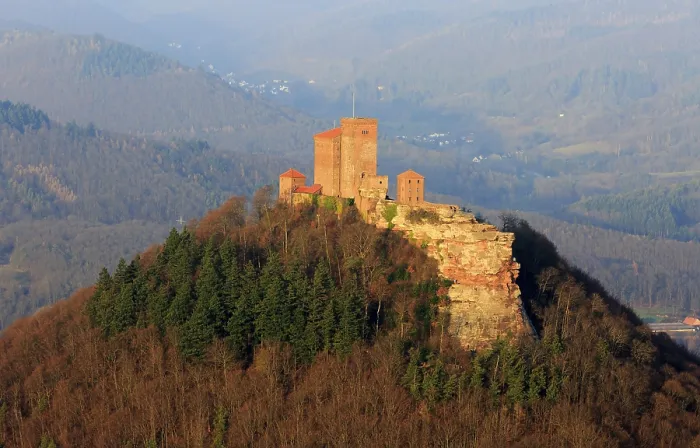 Framed Print : View from Rehberg tower towards Trifels Castle