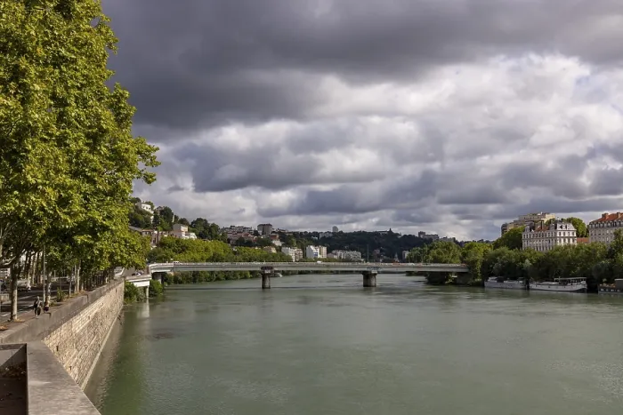 Framed Print : View over the Rhone to the Pont de Lattre-de-Tassigny Framed Print : View over the Rhone to the Pont de Lattre-de-Tassigny