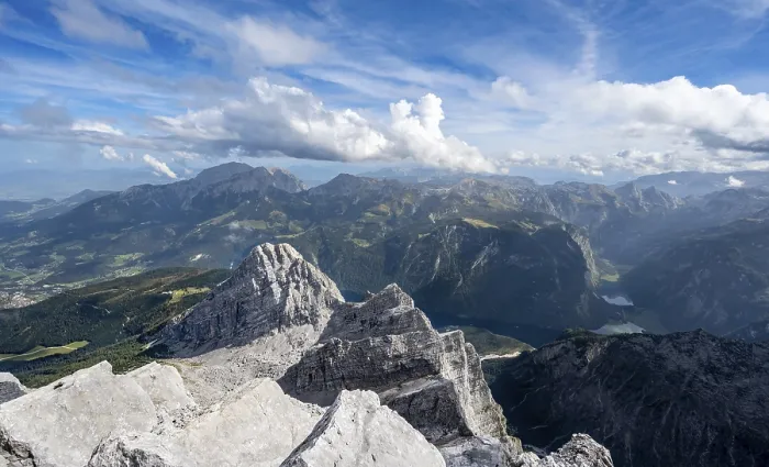Framed Print : View from the rocky summit of the Watzmann Mittelspitze