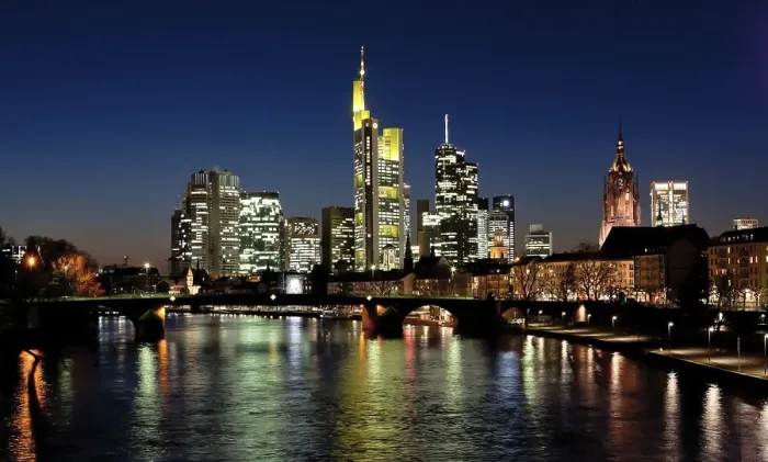 Framed Print : View of the skyline with Commerzbank Framed Print : View of the skyline with Commerzbank
