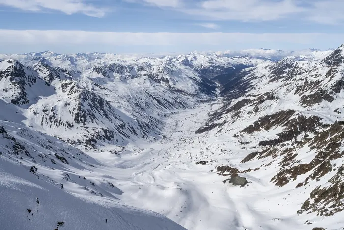 Framed Print : View from the summit of Piz Grialetsch in winter Framed Print : View from the summit of Piz Grialetsch in winter