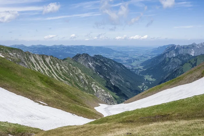 Framed Print : View of the Trettach Valley near Oberstdorf