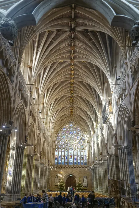 Framed Print : View to west window, vaulted ribbed ceiling inside Exeter cathedral church