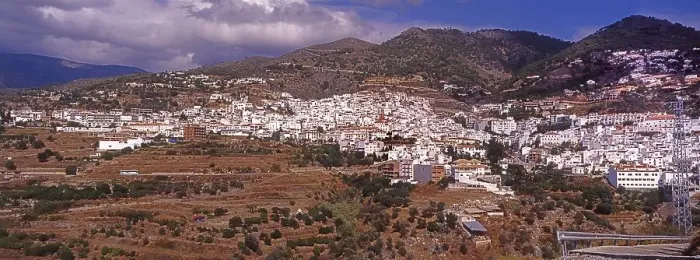 Framed Print : View over the white village of Frigiliana Framed Print : View over the white village of Frigiliana