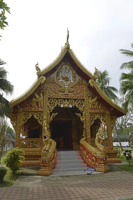 Framed Print : Viharn Phra Phut, Wat Phrathat Lampang Luang Temple Complex Framed Print : Viharn Phra Phut, Wat Phrathat Lampang Luang Temple Complex