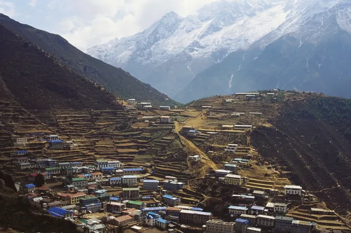 Framed Print : Village, Namche Bazaar, Everest Trek, Nepal, Asia Framed Print : Village, Namche Bazaar, Everest Trek, Nepal, Asia