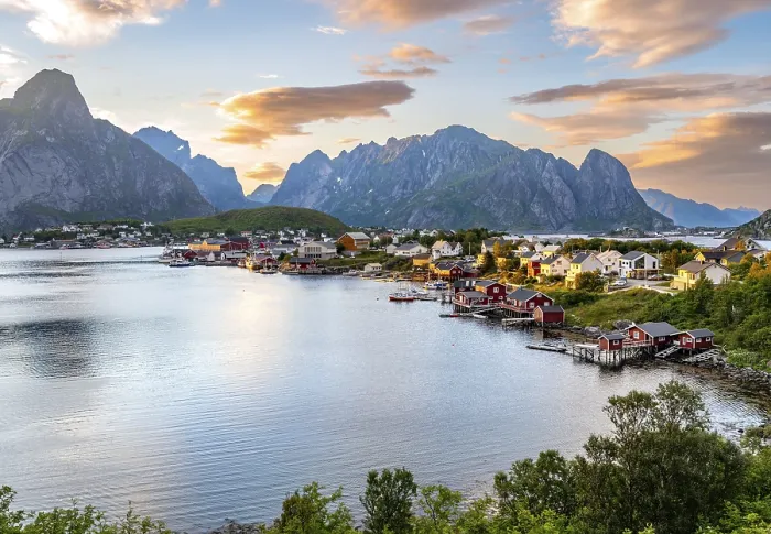 Framed Print : Village view of the fishing village Reine