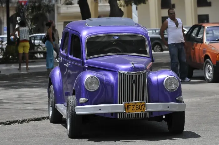 Framed Print : Vintage car in Plaza Central, historic district of Havana Framed Print : Vintage car in Plaza Central, historic district of Havana