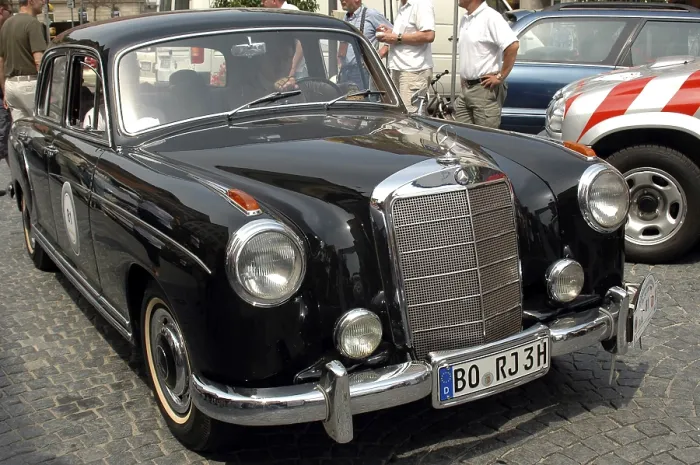 Framed Print : Vintage Mercedes, vintage car rally
