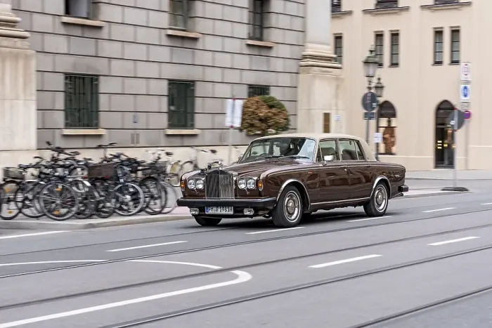 Framed Print : Vintage Rolls-Royce Silver Shadow II