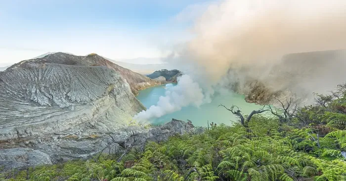 Framed Print : Volcano Kawah Ijen, volcanic craters with crater lake and steaming vents Framed Print : Volcano Kawah Ijen, volcanic craters with crater lake and steaming vents