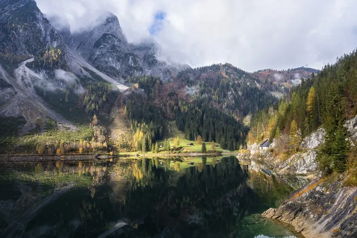 Framed Print : The Vordere Gosausee in autumn