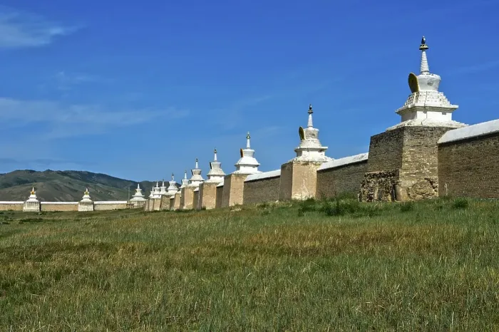 Framed Print : Wall with Soyombo stupas, Erdene Zuu Khiid monastery Framed Print : Wall with Soyombo stupas, Erdene Zuu Khiid monastery