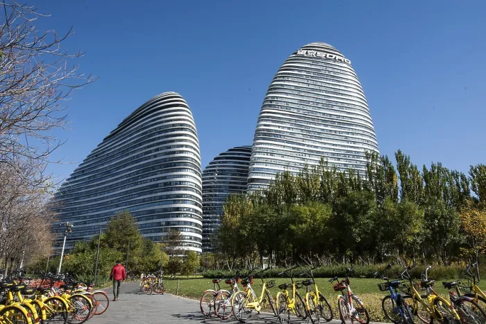 Framed Print : Wangjing soho, zaha hadid, architecture Framed Print : Wangjing soho, zaha hadid, architecture