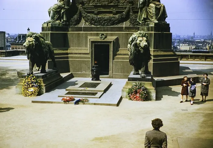 Framed Print : War memorial to the Unknown Soldier, created on 11 November 1922, at the base of the Congress Column, Brussels, Belgium Europe in the late 1950s Framed Print : War memorial to the Unknown Soldier, created on 11 November 1922, at the base of the Congress Column, Brussels, Belgium Europe in the late 1950s