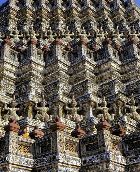 Framed Print : Wat Arun, Temple of Dawn, monk looking out from the terraces Framed Print : Wat Arun, Temple of Dawn, monk looking out from the terraces