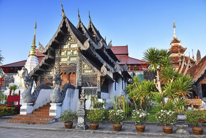 Framed Print : Wat Chedi Luang, a Buddhist temple in Chiang Mai