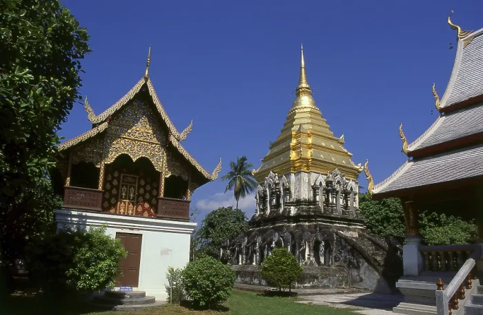 Framed Print : Wat Chiang Man (Chiang Mun) was built in 1297 CE and is thought to be Chiang Mai's oldest temple