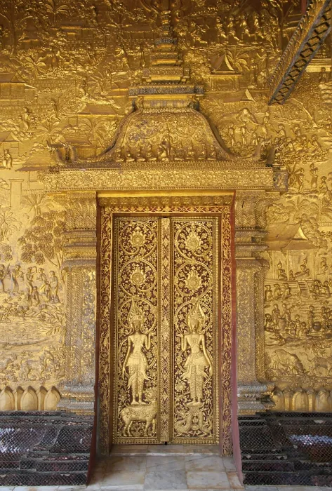 Framed Print : Wat Mai Suwannaphumaham dates from the early 19th century