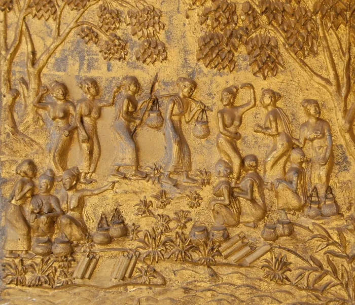Framed Print : Wat Mai Suwannaphumaham dates from the early 19th century