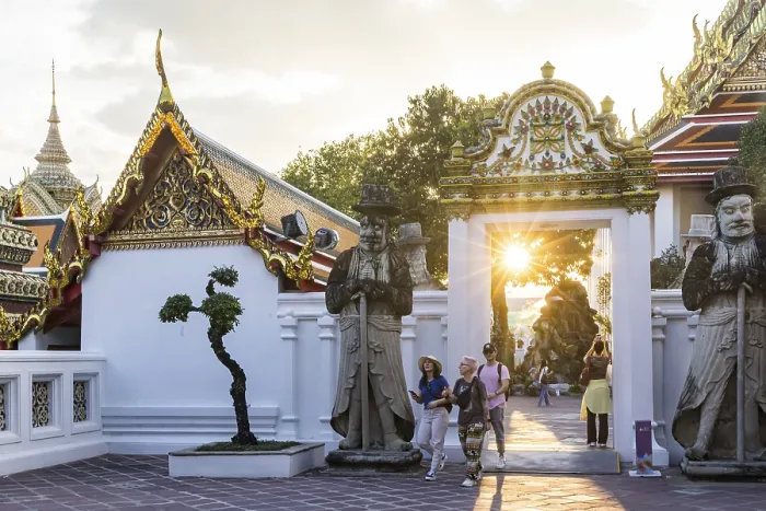 Framed Print : Wat Pho Temple is Bangkok's oldest Buddhist monastery near the Grand Palace Framed Print : Wat Pho Temple is Bangkok's oldest Buddhist monastery near the Grand Palace