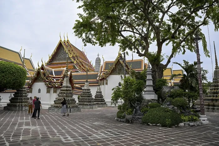 Framed Print : Wat Pho, Temple of the Reclining Buddha Framed Print : Wat Pho, Temple of the Reclining Buddha