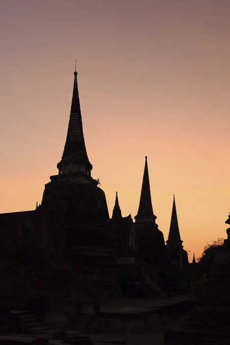 Framed Print : Wat Phra Si Sanphet at dusk, Ayutthaya, Thailand Framed Print : Wat Phra Si Sanphet at dusk, Ayutthaya, Thailand